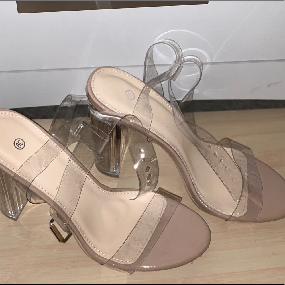 Clear Heels / US 7 / UK 39